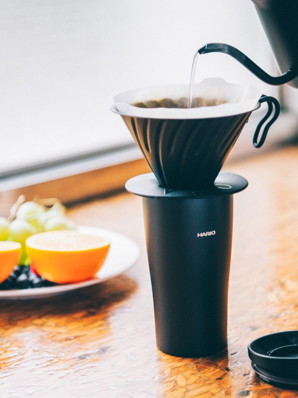 V60 Dripper - Cafetière Hario - Métal 1/4 tasses